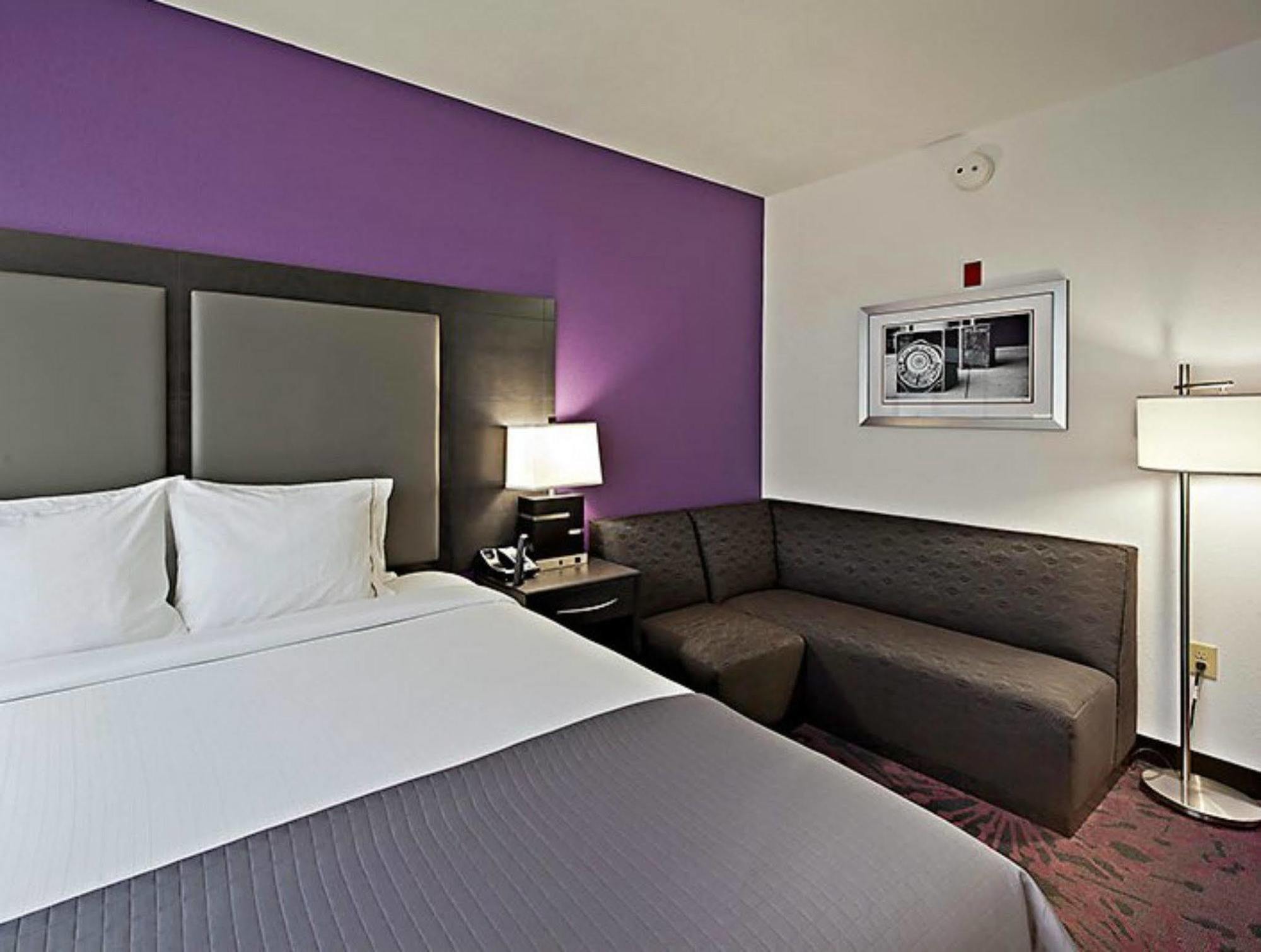 Holiday Inn Express & Suites Columbus - Polaris, An Ihg Hotel Zimmer foto